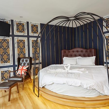 Dream Luxury Hotel Muar Bagian luar foto