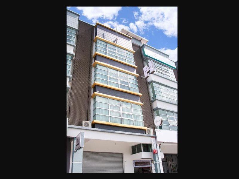 Dream Luxury Hotel Muar Bagian luar foto